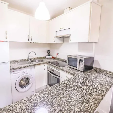Adeje Living - Stylish 2 Bedroom Apartment In Adeje Tenerife Costa Adeje (Tenerife)
