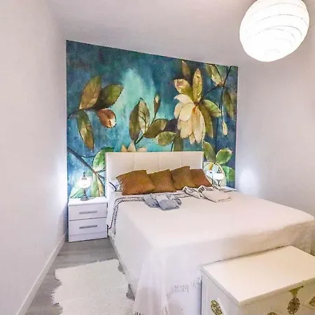 Adeje Living - Stylish 2 Bedroom Apartment In Adeje Tenerife
