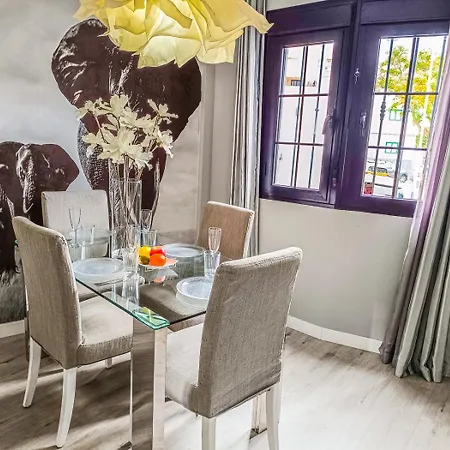Adeje Living - Stylish 2 Bedroom Apartment In Adeje Tenerife * Costa Adeje (Tenerife)
