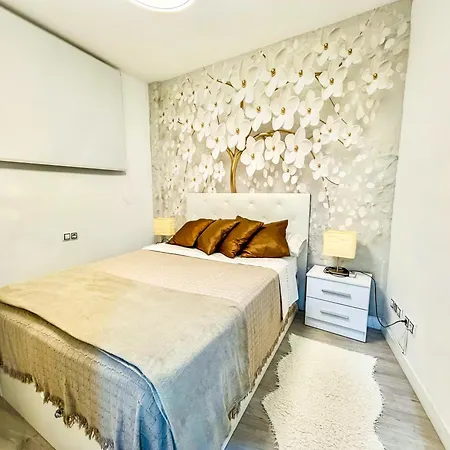 Adeje Living - Stylish 2 Bedroom Apartment In Adeje Tenerife شقة أذيخي