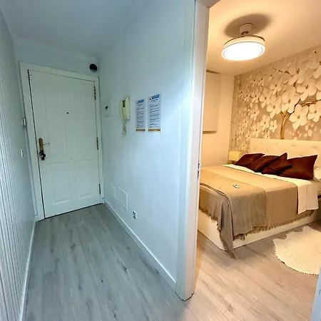 Adeje Living - Stylish 2 Bedroom Apartment In Adeje Tenerife *