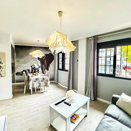 Adeje Living - Stylish 2 Bedroom Apartment In Adeje Tenerife شقة *