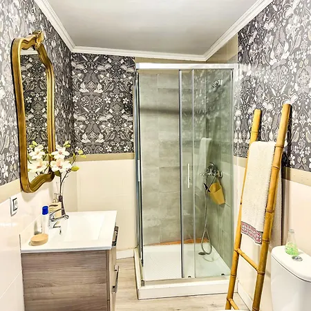 Adeje Living - Stylish 2 Bedroom Apartment In Adeje Tenerife *